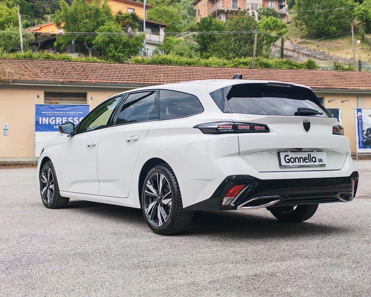 Peugeot 308 BlueHDi 130 S&S EAT8 SW Allure