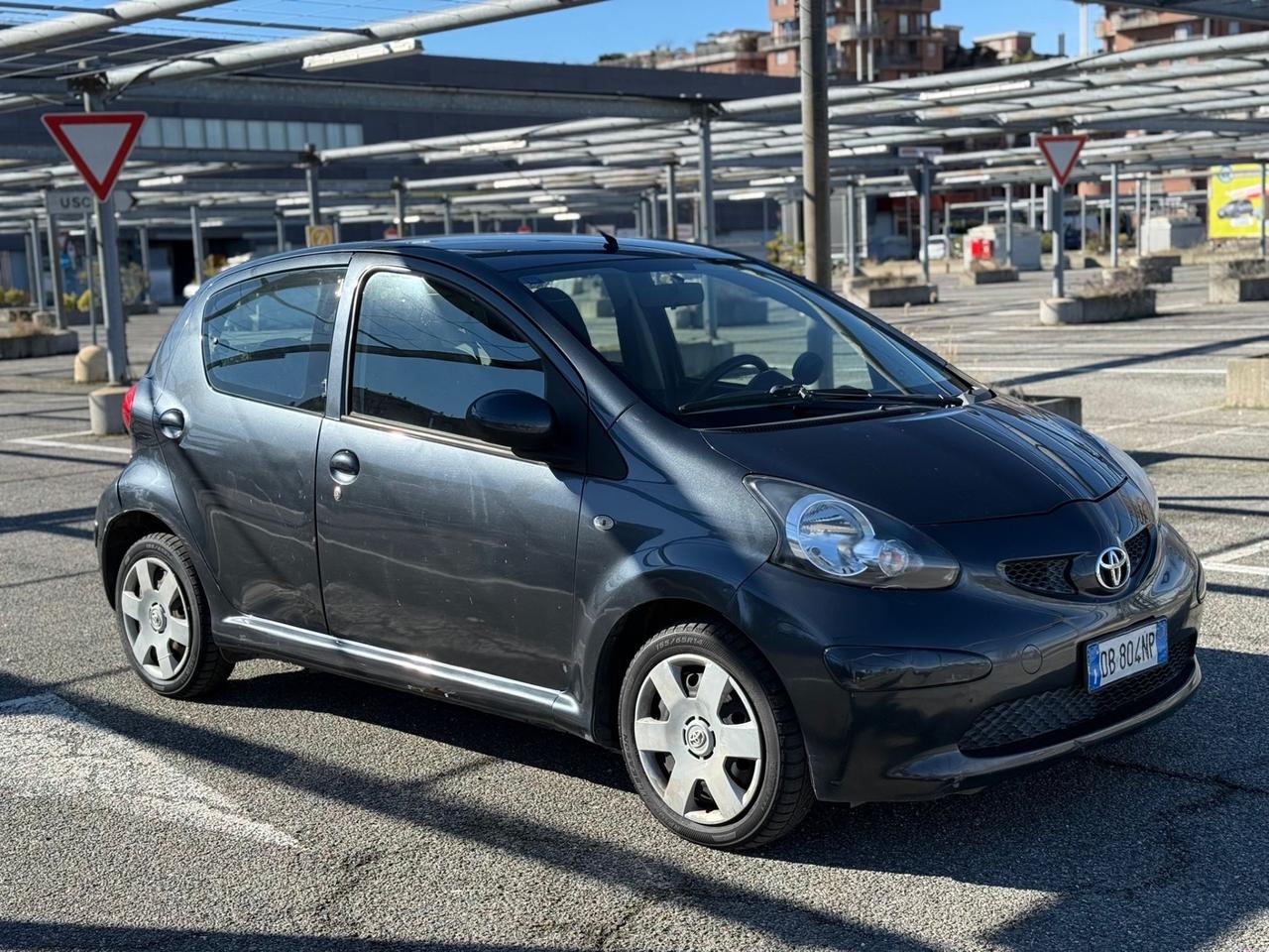 Toyota Aygo 1.0 12V VVT-i 5 porte