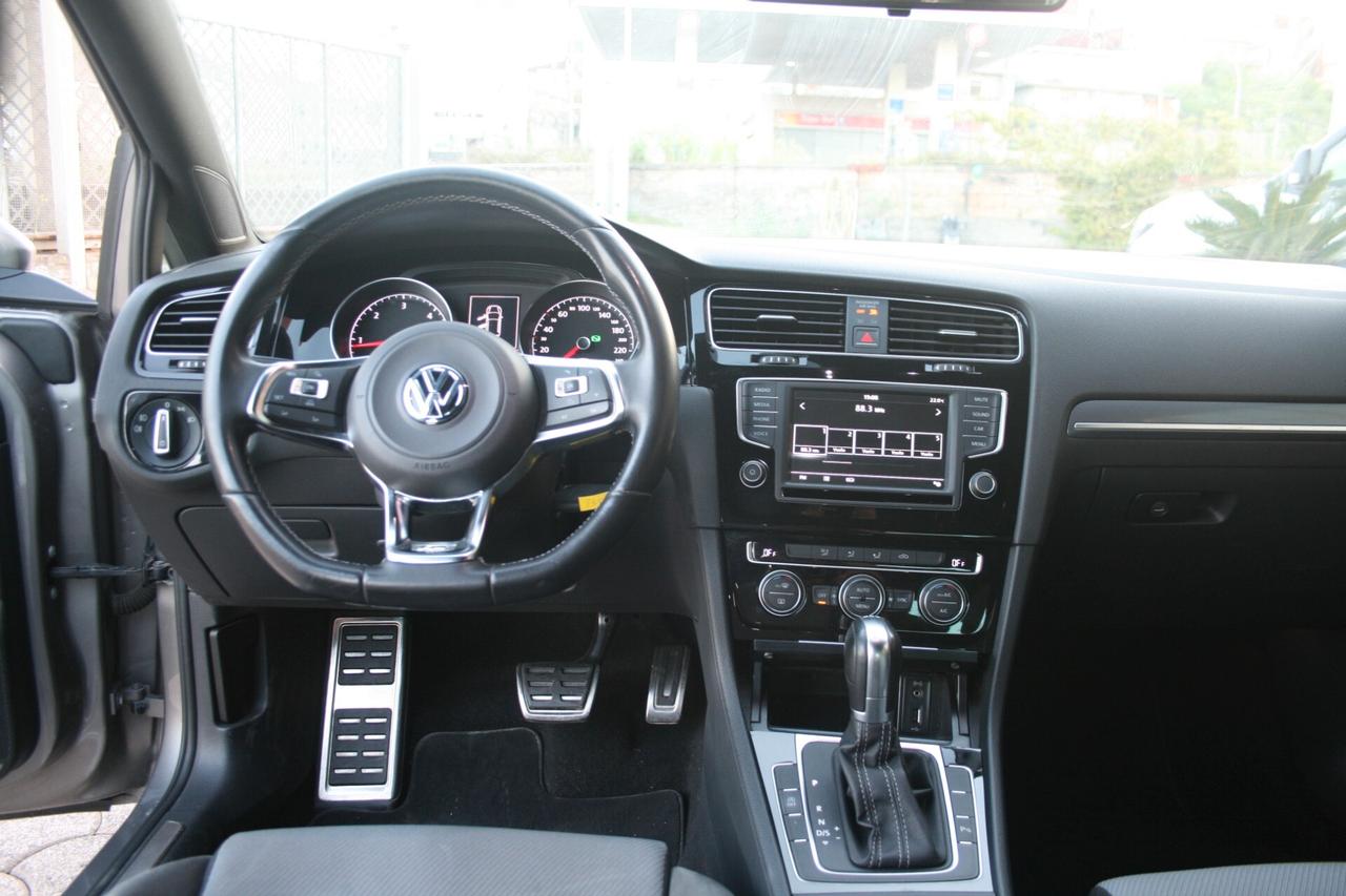 Volkswagen Golf 1.6 TDI 110 CV DSG 5p. R-LINE BlueMotion Technology