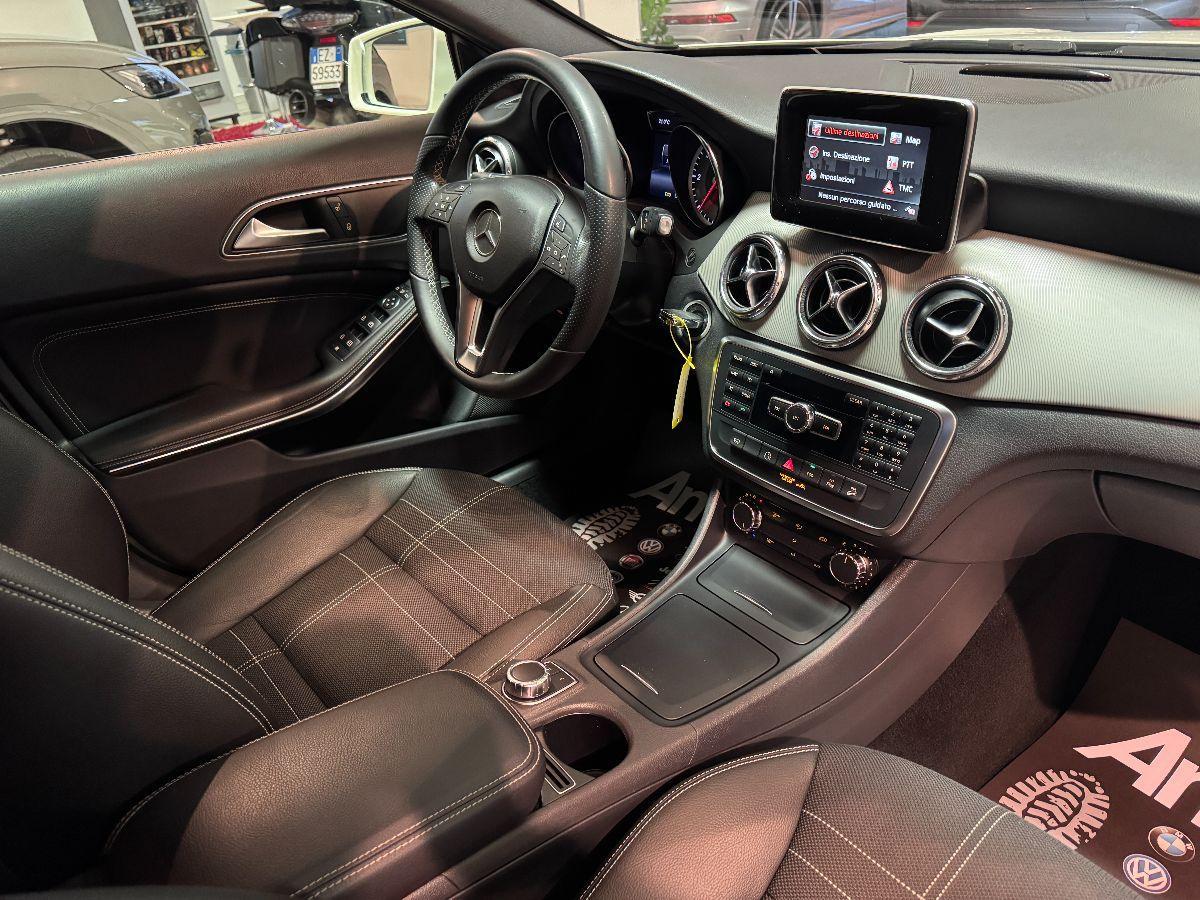 MERCEDES GLA 200 CDI Automatic Sport 4Matic 100.000 Km