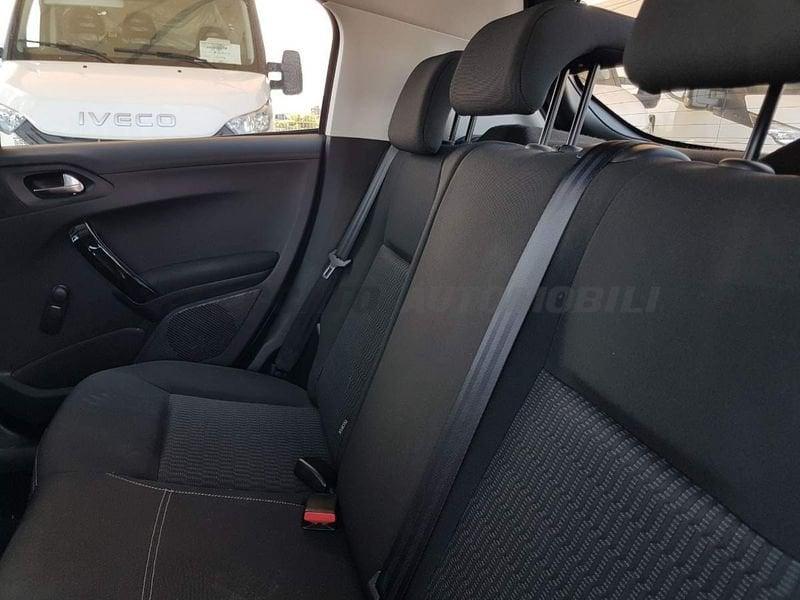 Peugeot 208 208 1.2 puretech Active 82cv 5p