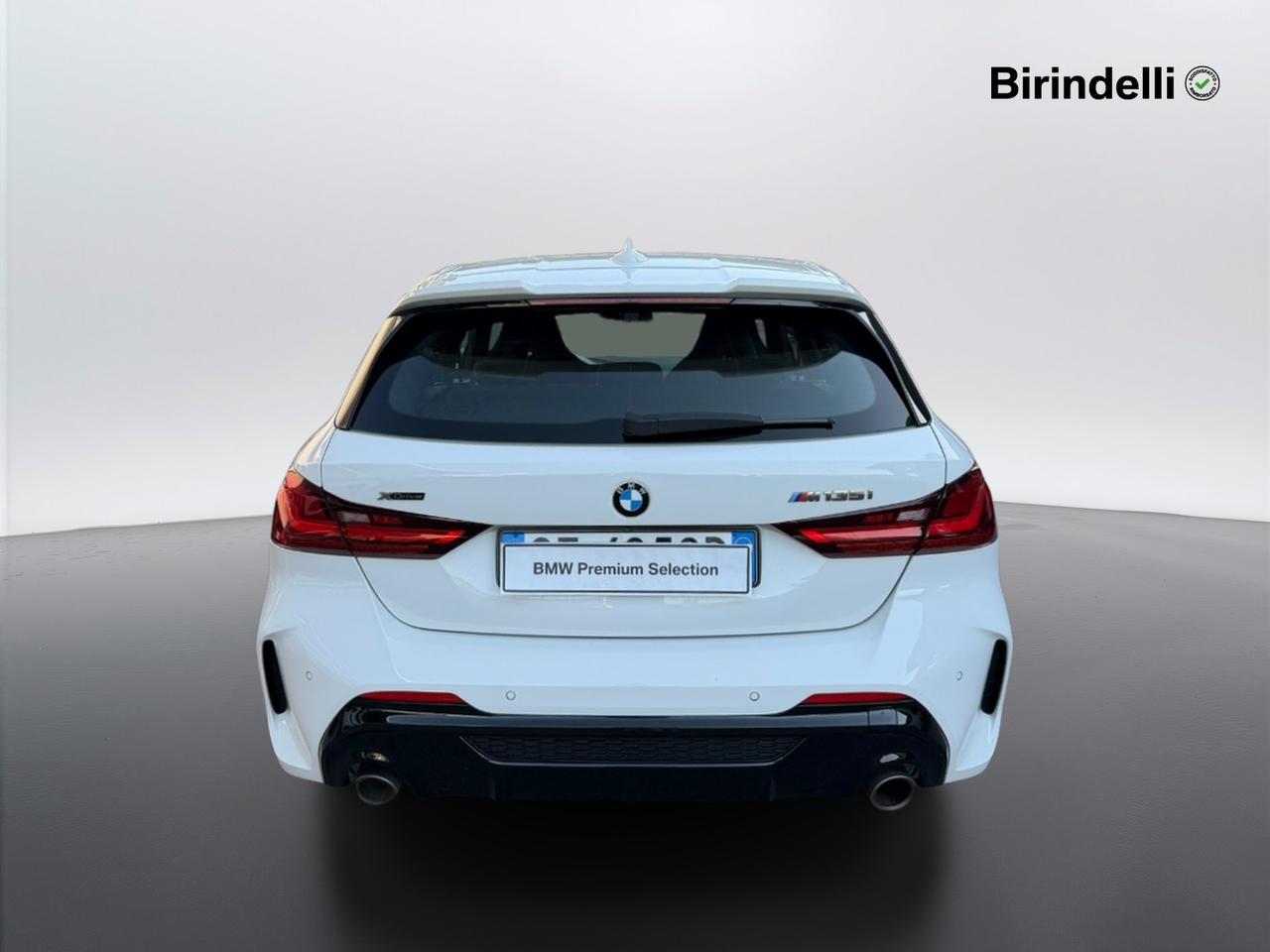 BMW Serie 1 (F40) - M 135i xDrive