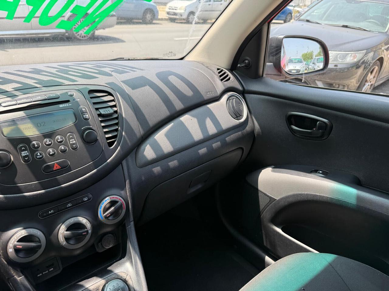 Hyundai i10 1.1 BENZINA - ANNO 04/2012 - NEOPATENTATO