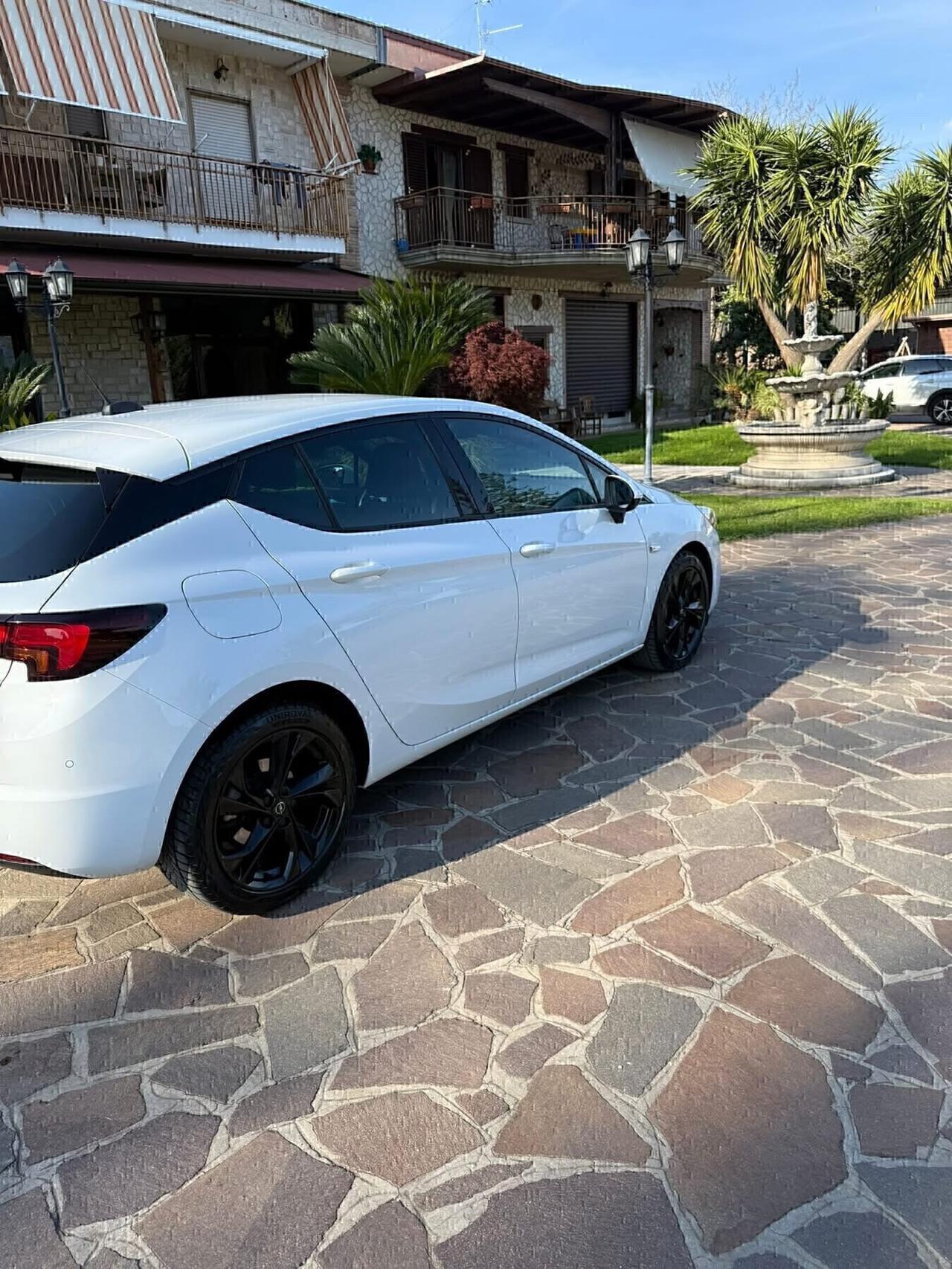 Opel Astra GS Line berlina 1.5 Diesel anno 09-2020