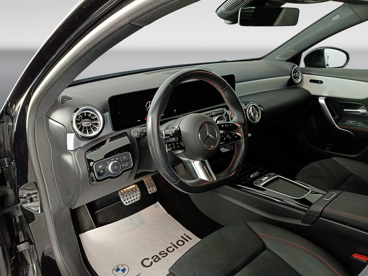 Mercedes-Benz Classe A - W177 2023 - A 180 d AMG Line Advanced Plus auto