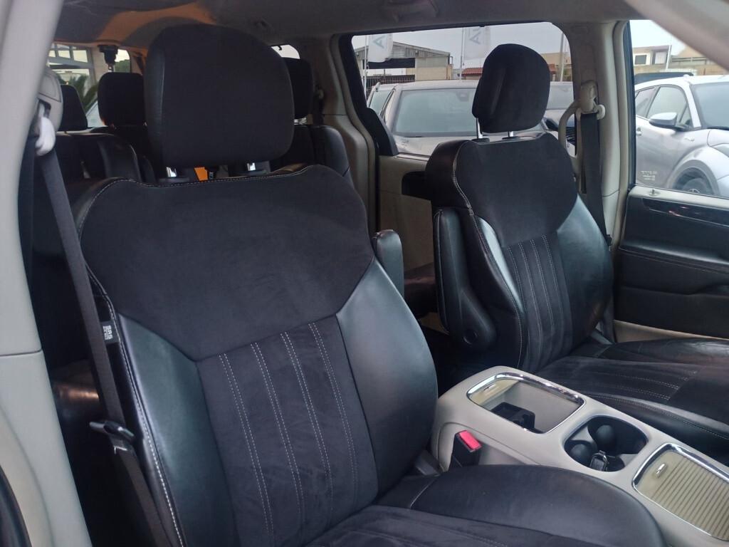 Lancia Voyager 2.8 Turbodiesel Platinum 177 CV