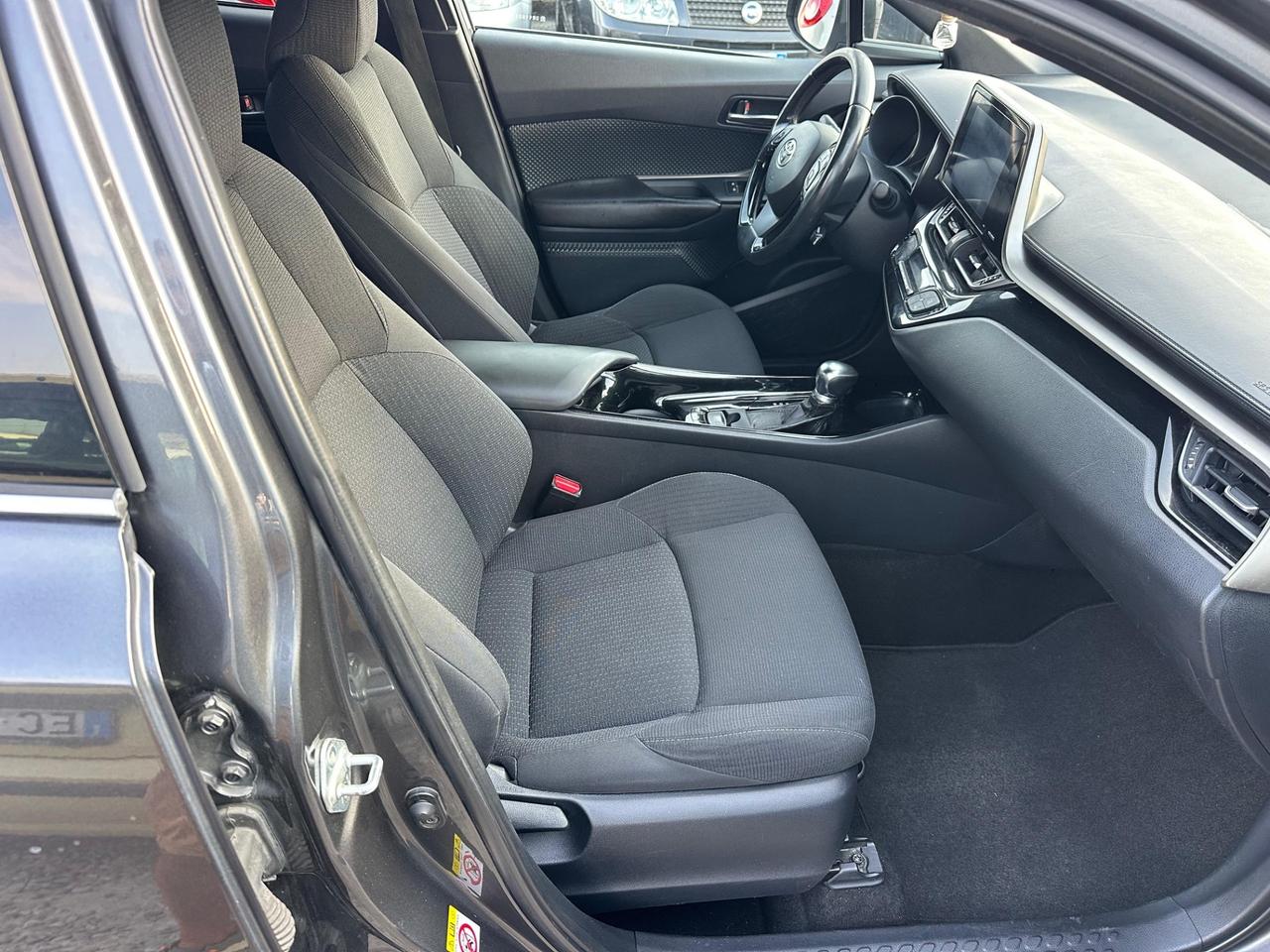 Toyota C-HR 1.8 Hybrid E-CVT Lime Beat Special Edition