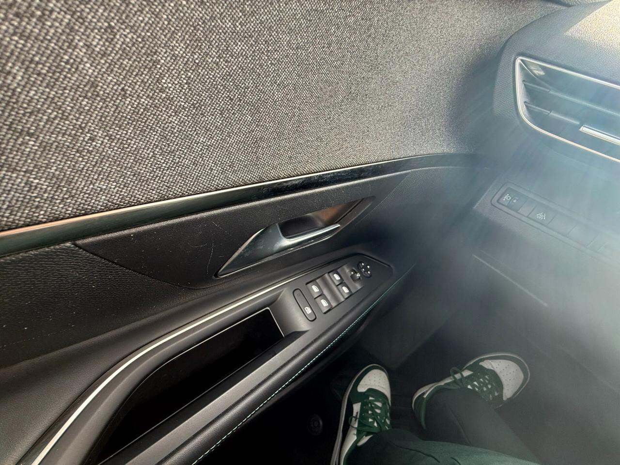 Peugeot 3008 BlueHDi 130 S&S EAT8 Allure Pack