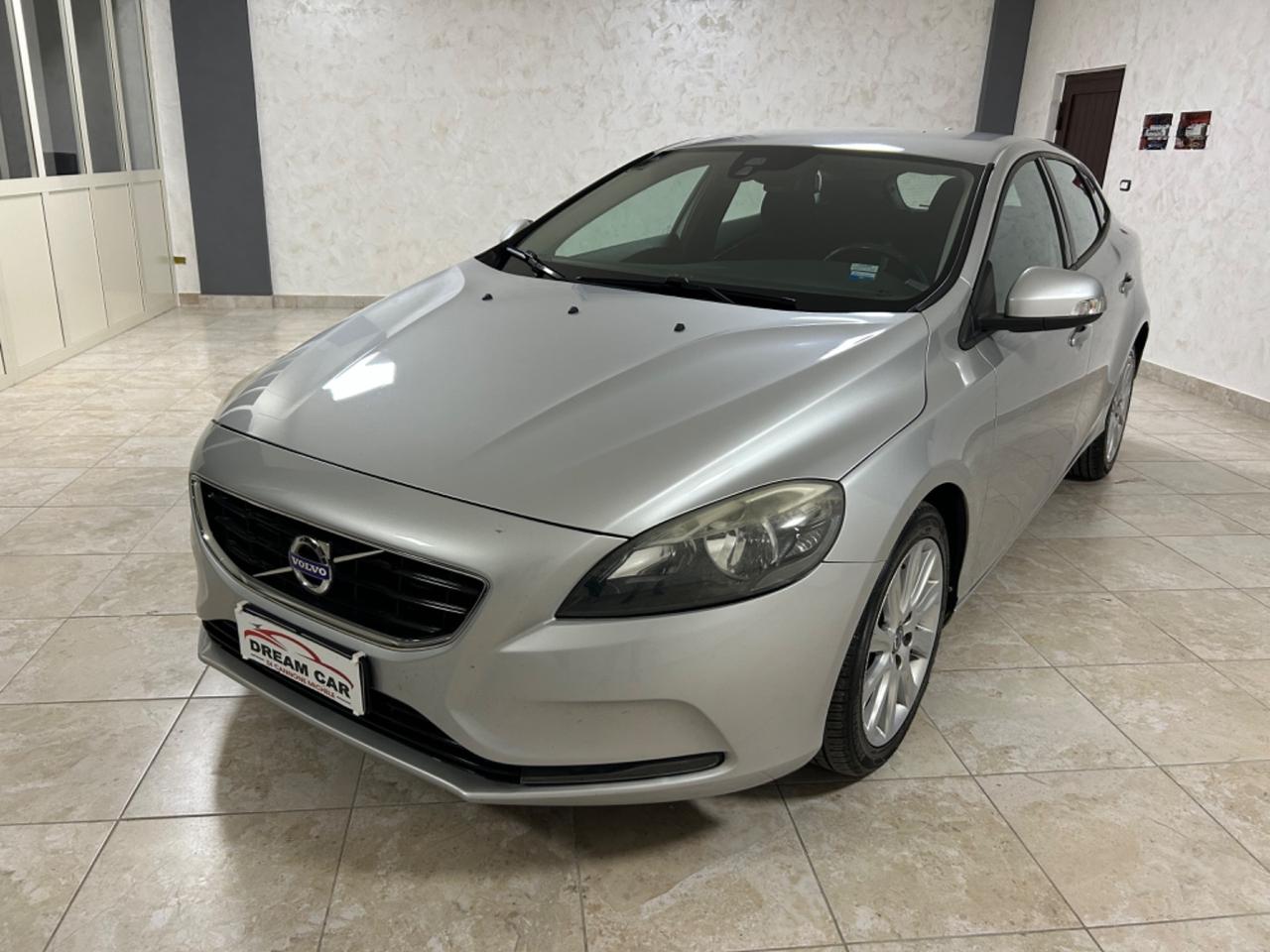 Volvo V40 D3