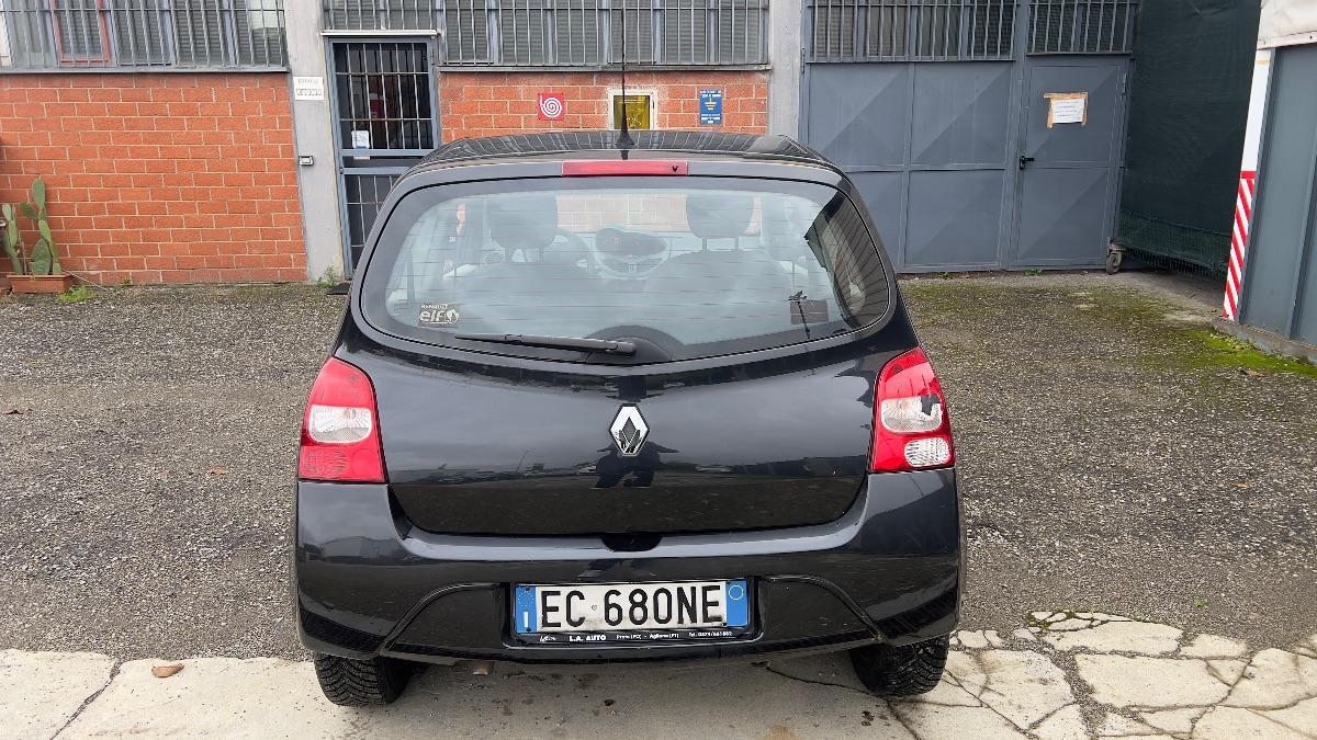 RENAULT - Twingo 1.2 lev Sport&Sound c/clima 75cv