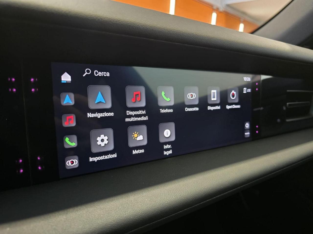 PORSCHE Taycan 4S Performance