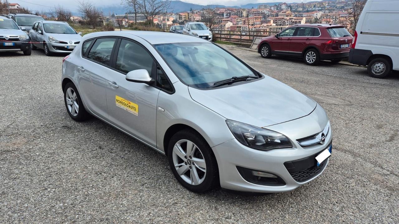 Opel Astra 1.7 CDTI 110CV 5p Elect. 2014-Km 158000