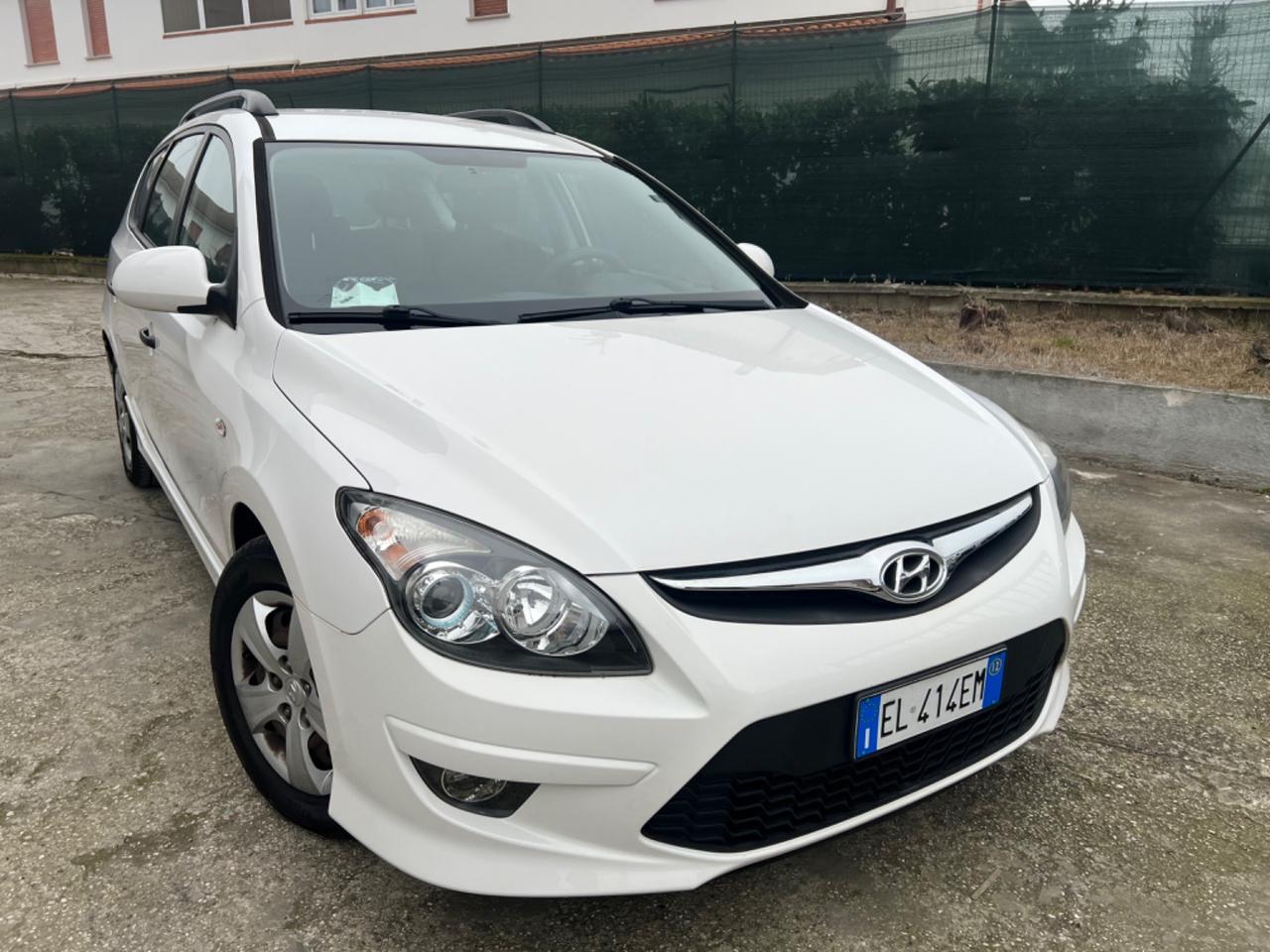 HYUNDAI I30 CW 1.6 DIESEL 90CV COMFORT POCHI KM 79 MILA
