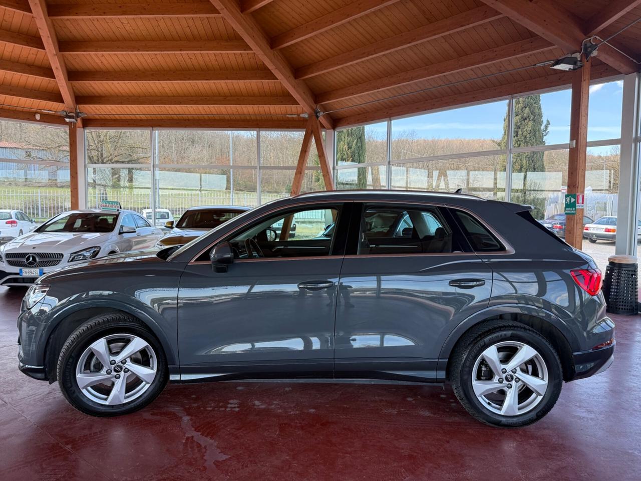 Audi Q3 2.0 Diesel - Automatico - Suv