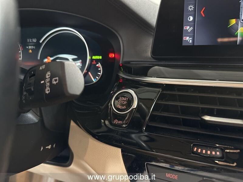 BMW Serie 5 Touring Serie 5 G31 2017 Touring Diese 520d Touring Luxury auto