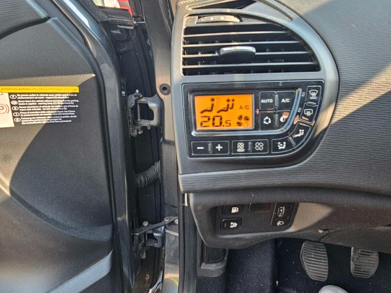 Citroen C4 Picasso 1.6 e-HDi 115 Exclusive