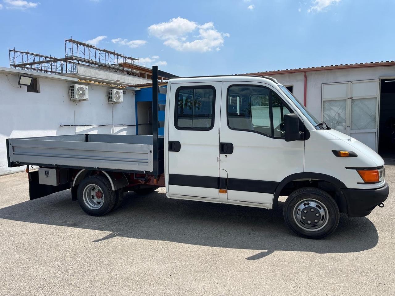 Iveco Daily 35 c 9-2.8 tdi-doppia cab.cass fisso-2003