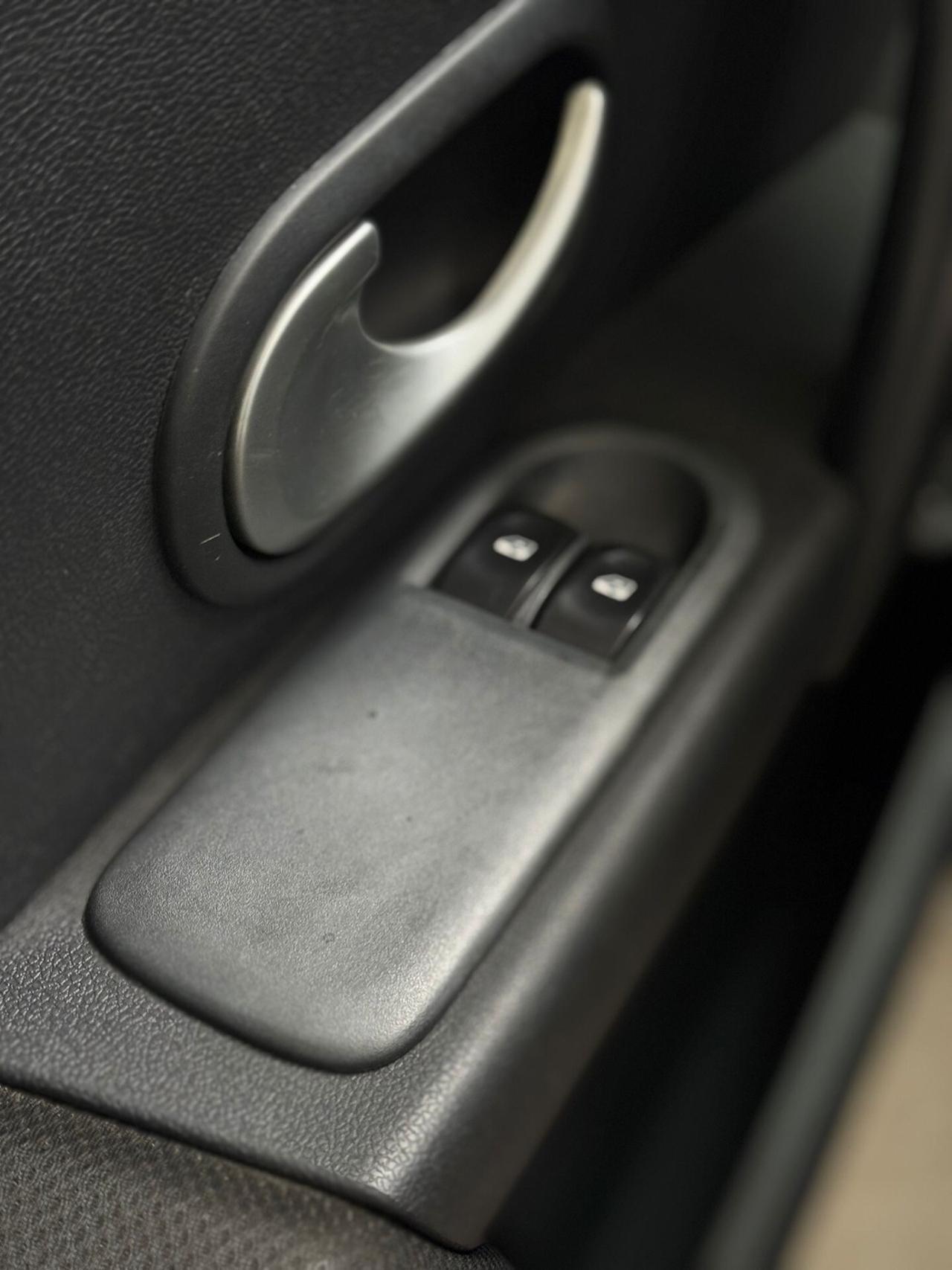 Renault Clio 1.2 5 porte GPL RS SPORT