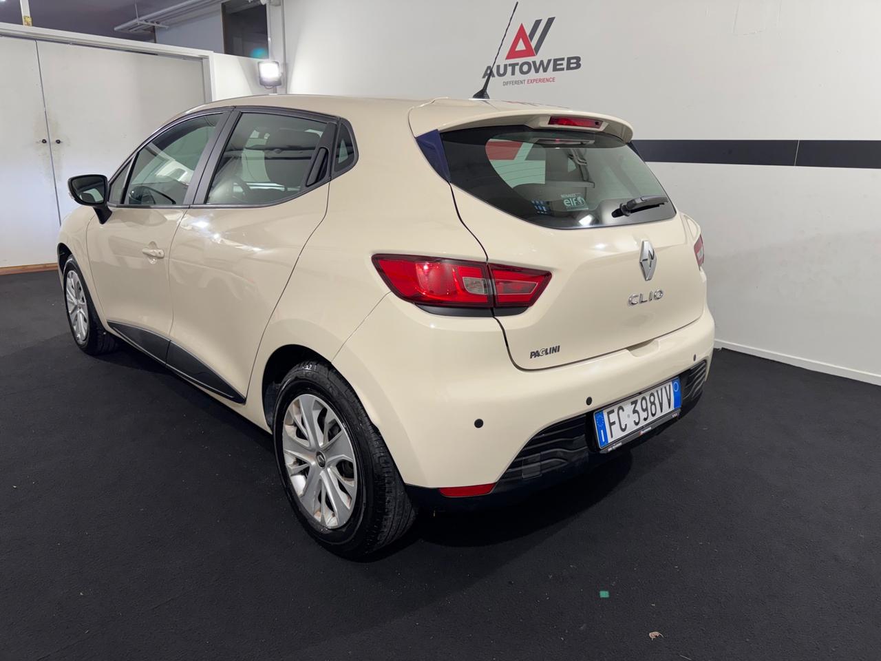 Renault Clio 1.2 75CV 5 porte Life
