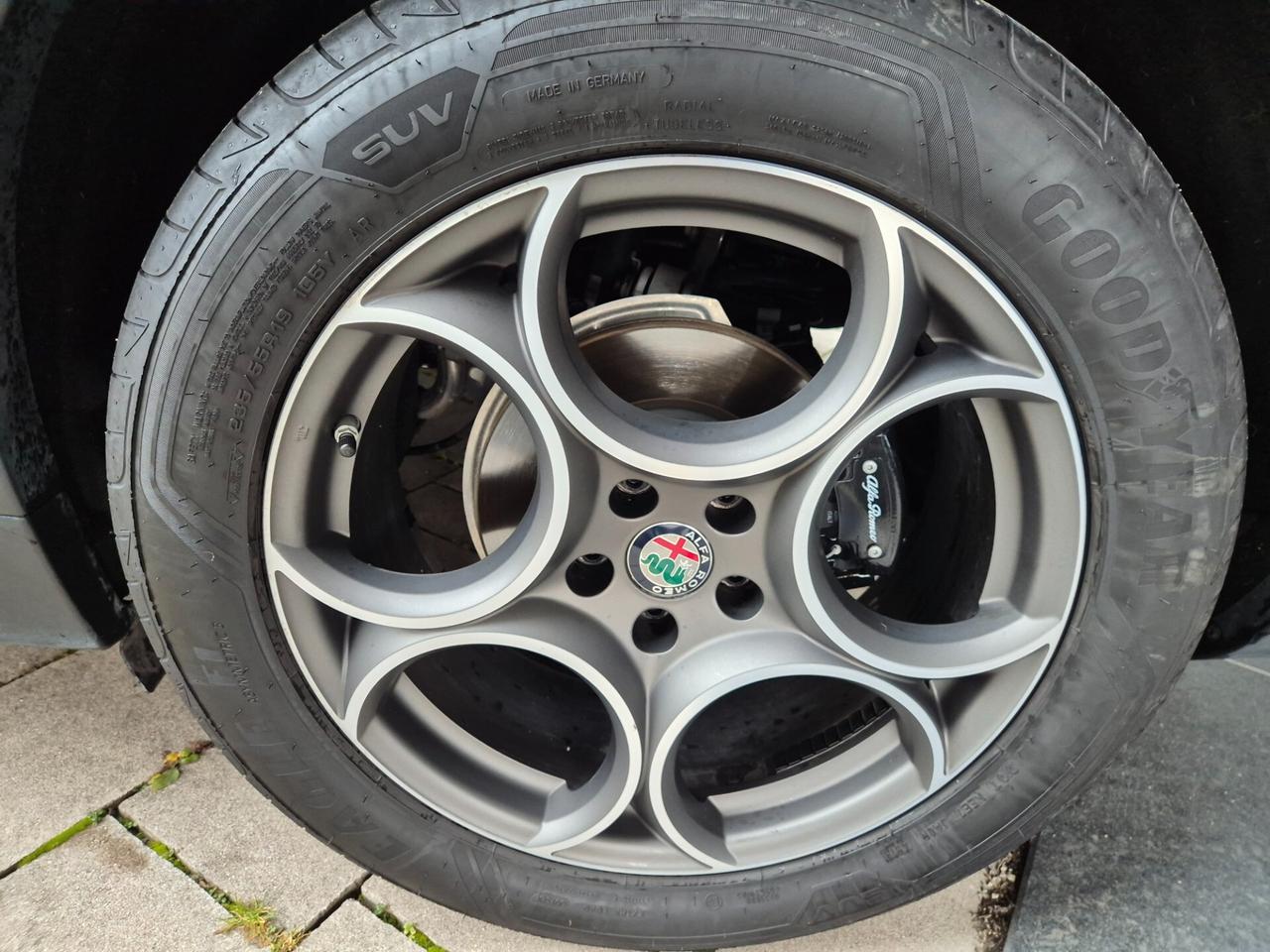 Alfa Romeo Stelvio 2.2 Turbodiesel 190 CV AT8 Q4 Sprint