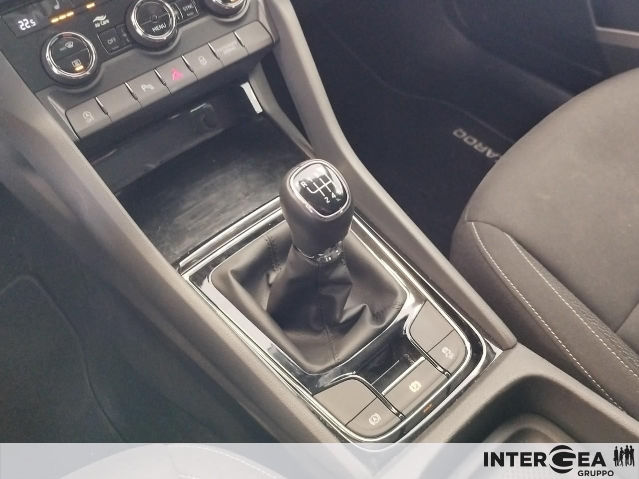 SKODA Karoq 2.0 tdi evo Selection 115cv