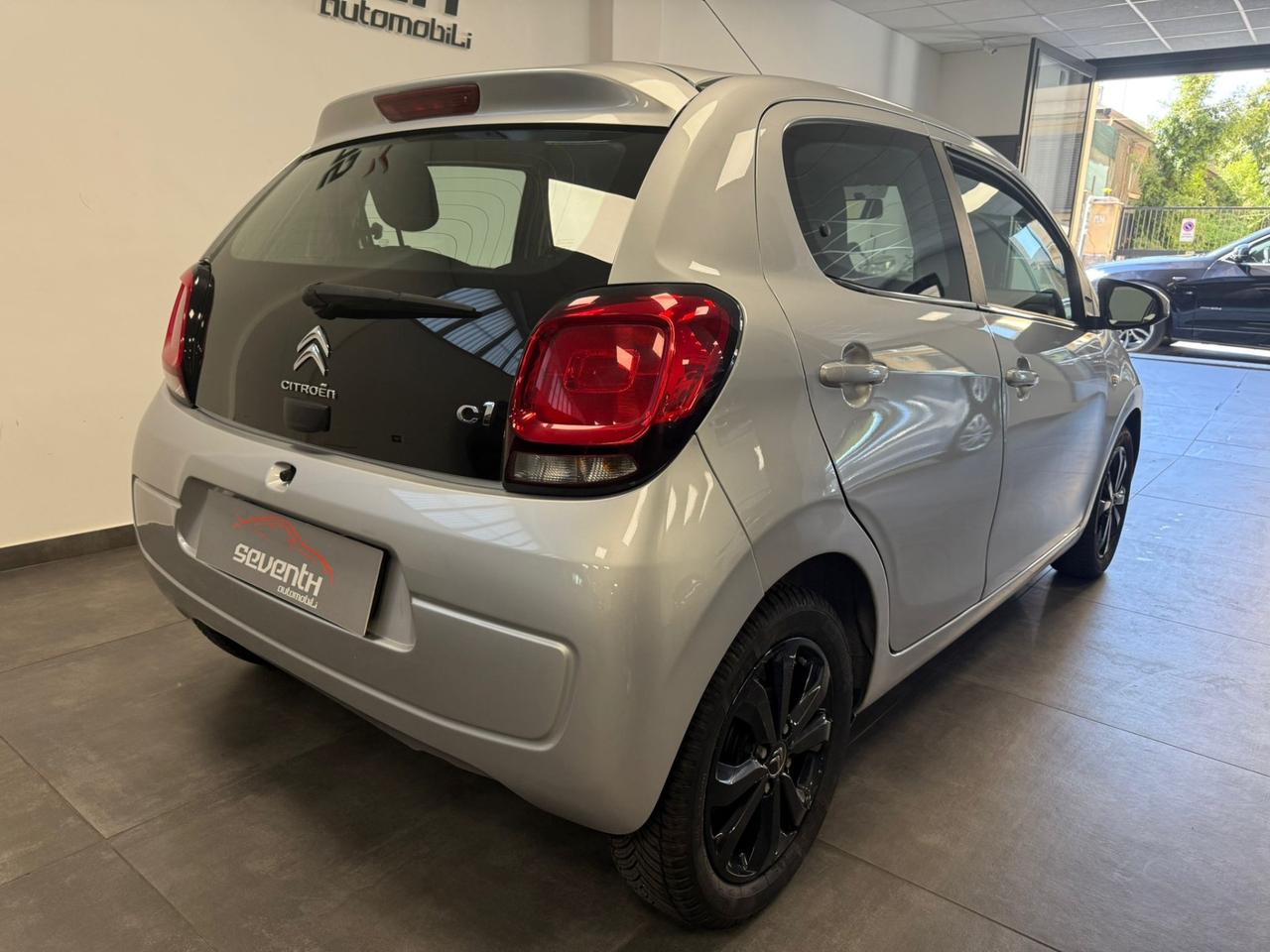 Citroen C1 VTi 68 ETG 5 porte Shine