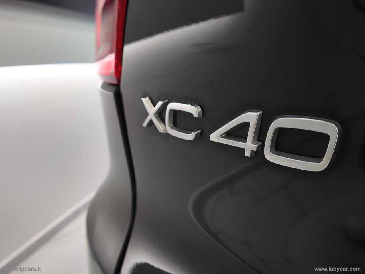 VOLVO XC40 D3 Geartronic R-design TETTO APRIBILE