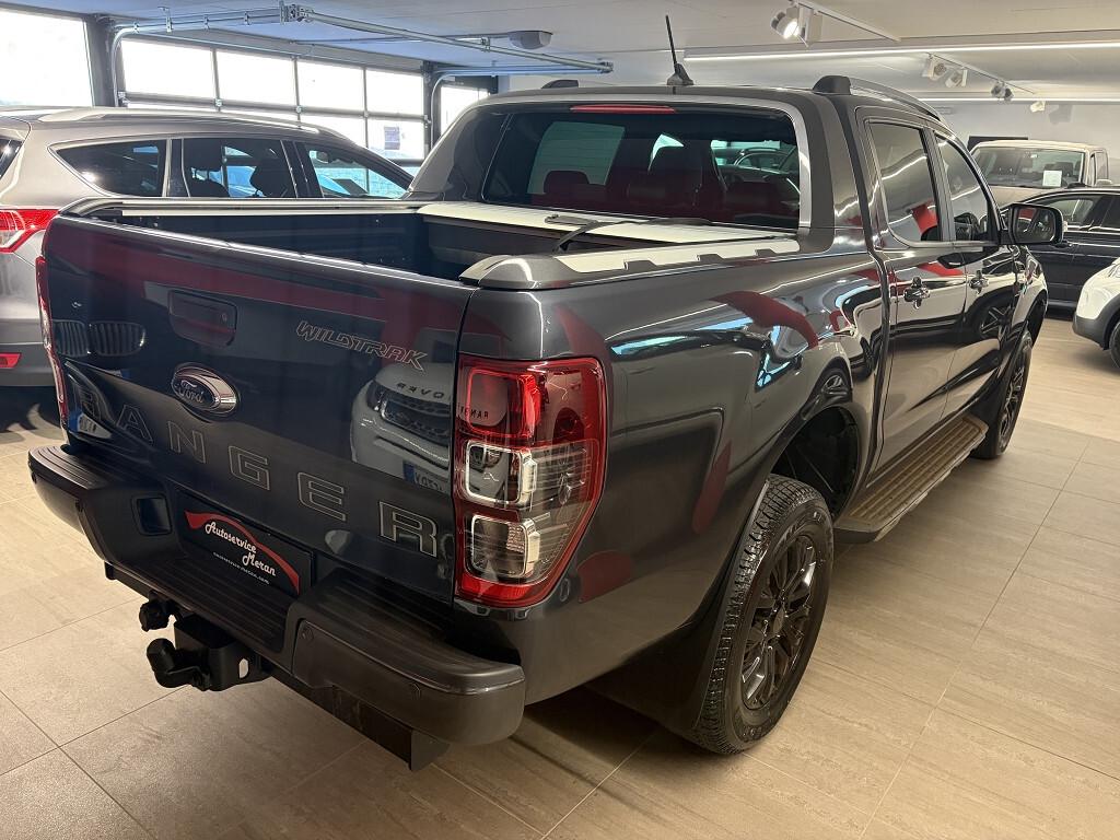 Ford Ranger 2.0 TDCi DC 4x4 Wildtrak gancio