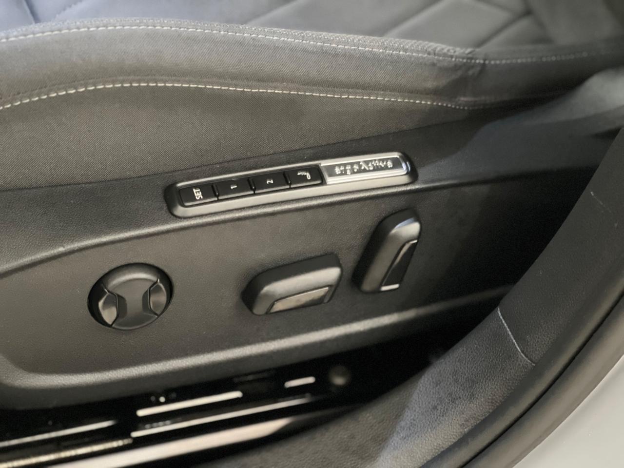 Volkswagen Golf 2.0 TDI DSG SCR Style