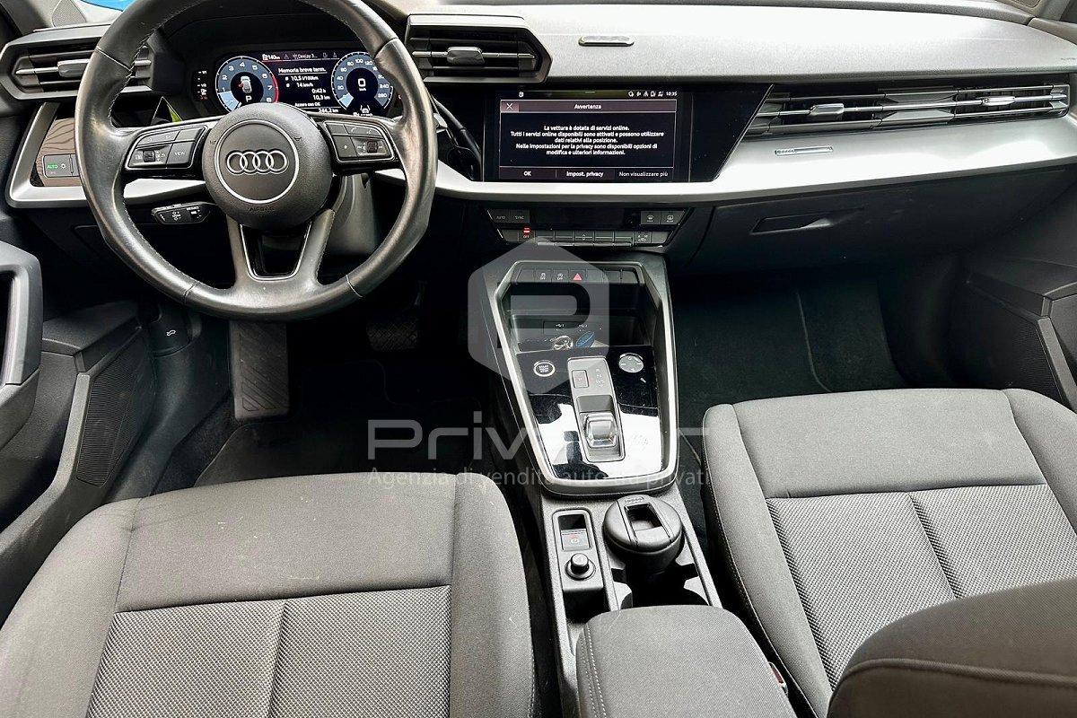 AUDI A3 SPB 30 g-tron S tronic Business