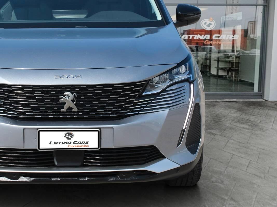 Peugeot 3008 II 1.5 bluehdi Allure Pack 130cv AUTOMATICA e CarPlay