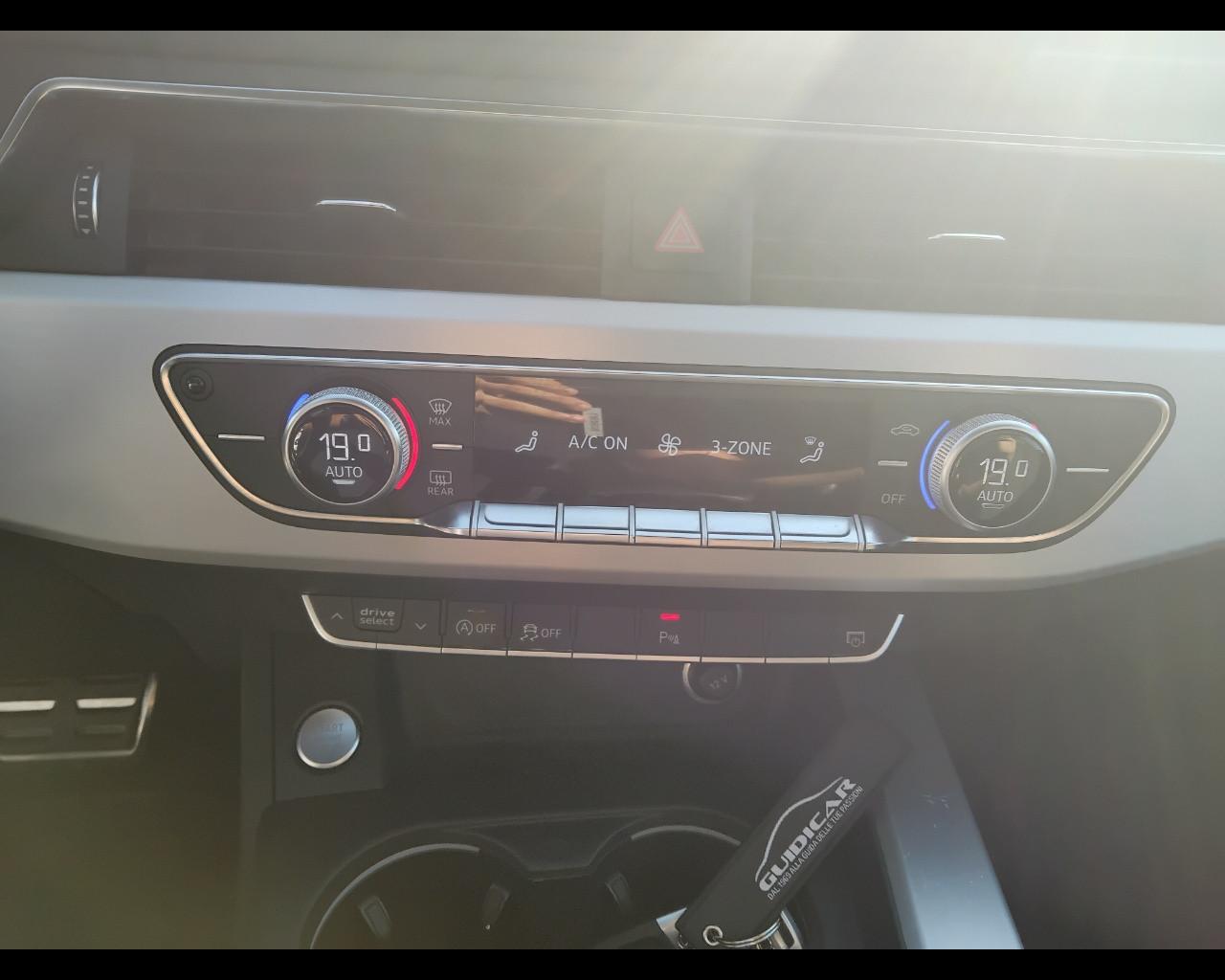 AUDI A5 II 2017 Coupe - A5 Coupe 40 2.0 tdi Business quattro 190c