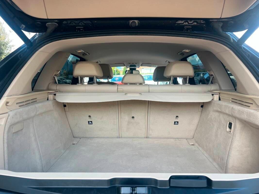 BMW X5 Xdrive30d Luxury 258cv auto