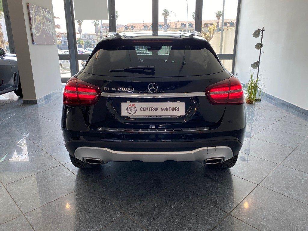 Mercedes-Benz GLA 200 d Automatic 4Matic Sport Plus Da Vetrina