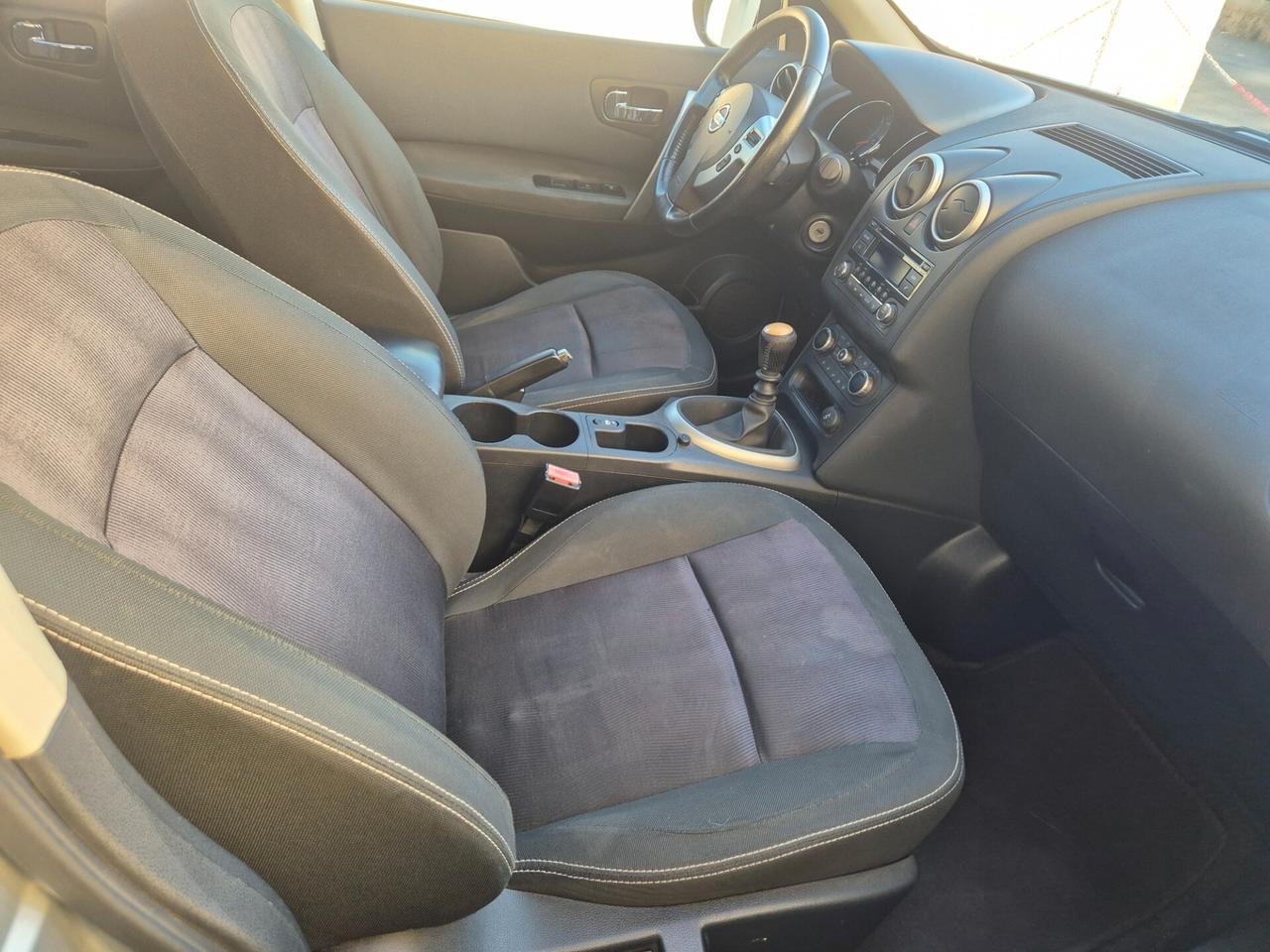 Nissan Qashqai 1.5 dCi DPF Tekna