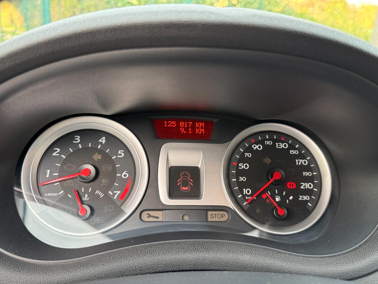 Renault Clio 1.2 16V 5 porte Luxe