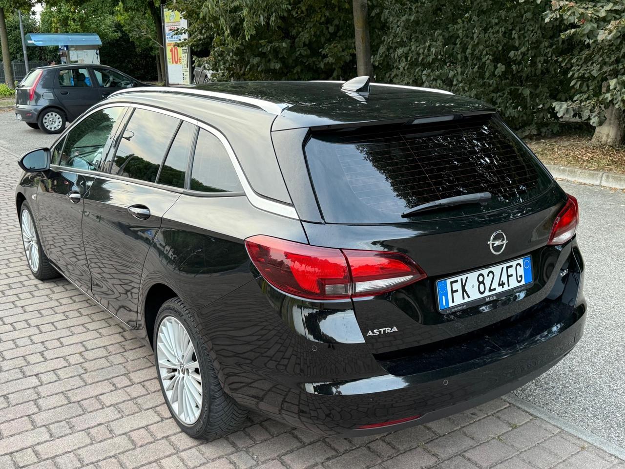 Opel Astra 1.6 diesel 2017