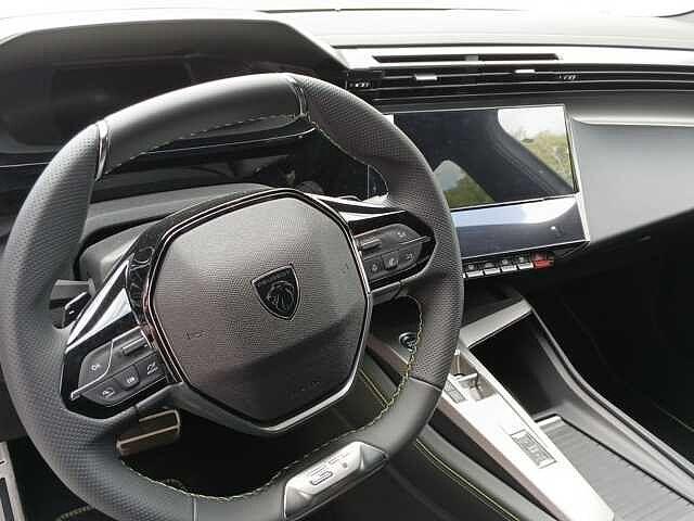 Peugeot 308 BlueHDi 130 S&S EAT8 GT