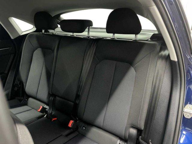 AUDI Q3 SPB 35 TDI quattro S tronic Business Plus