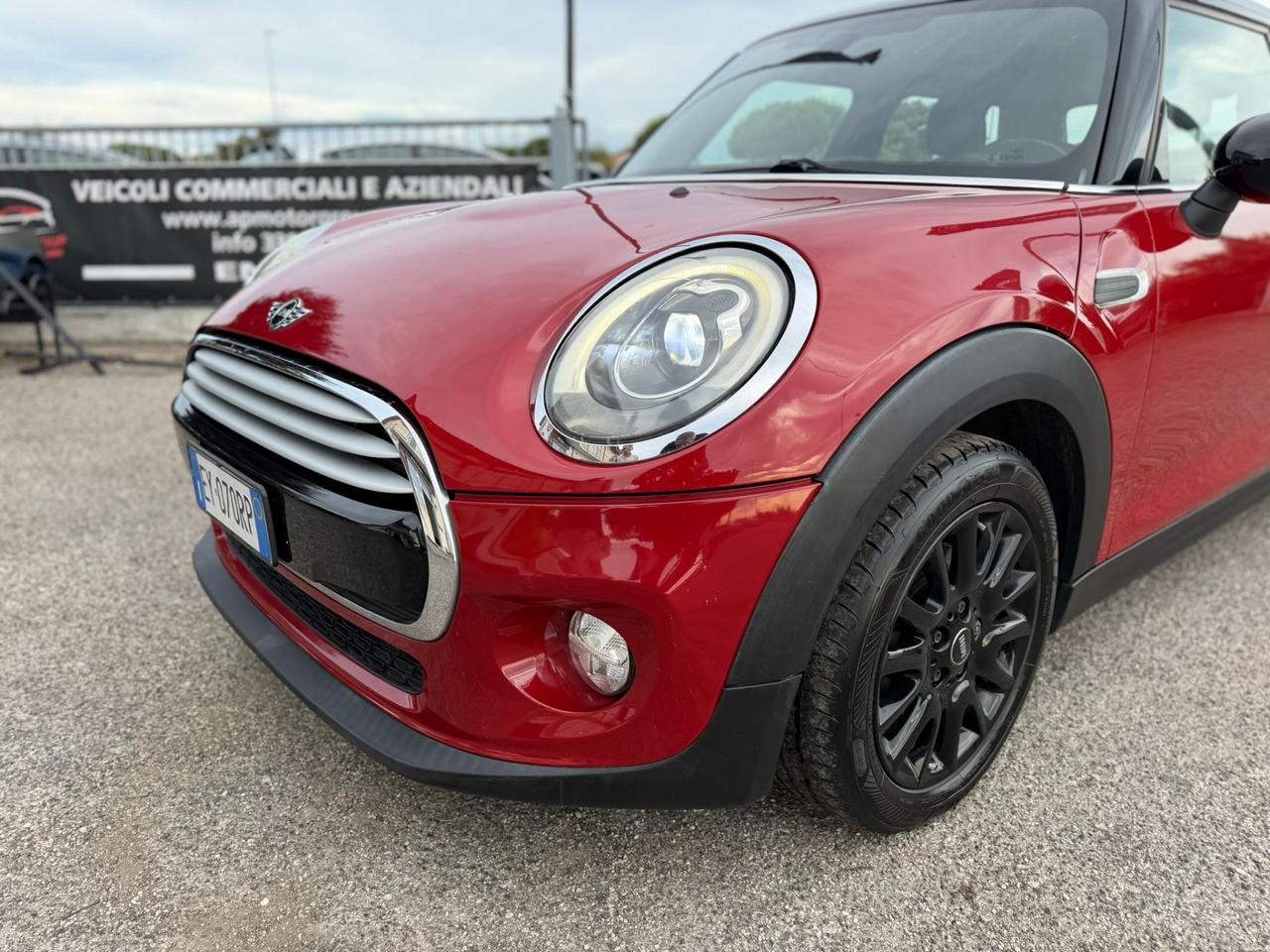 Mini 1.5 Cooper D Business XL Neopatentati