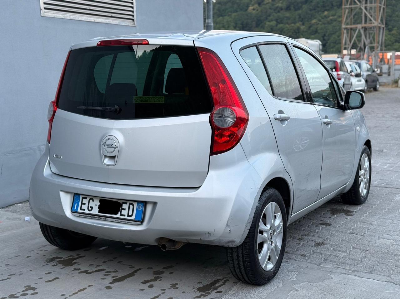 Opel Agila 1.2 16V 94CV Enjoy 2011 soli 40.000 km