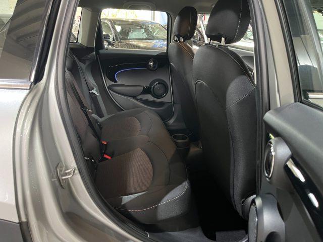 MINI Cooper 1.5 Cooper 136cv AUTOM. 5 porte /FULL LED/CAR PLAY