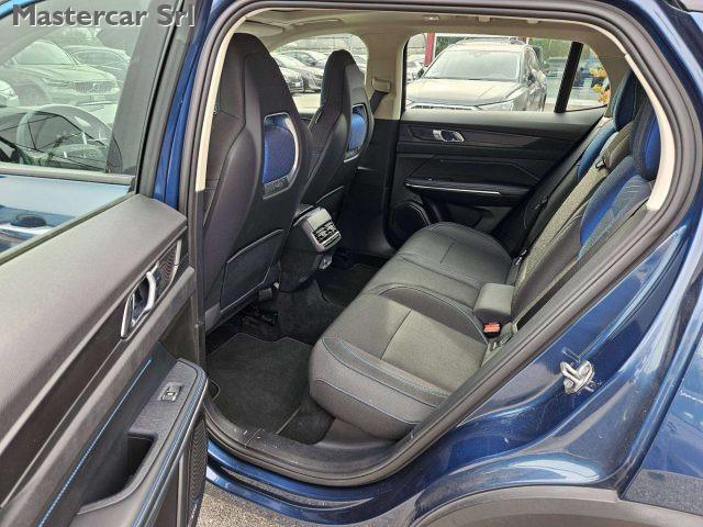 LYNK & CO 01 01 1.5 t hev auto - GJ372AV