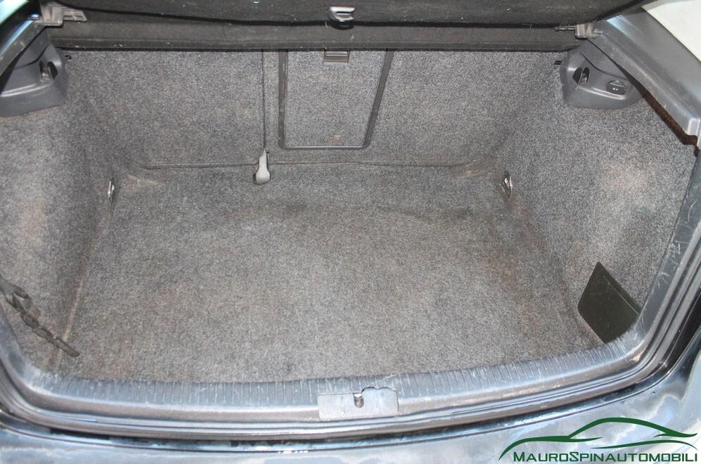 VOLKSWAGEN GOLF 1.9 TDI 5 PORTE
