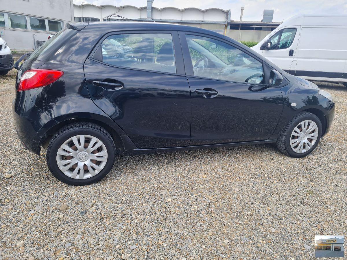 Mazda2 1.3 Benzina-Neopatentati-Anno 2010