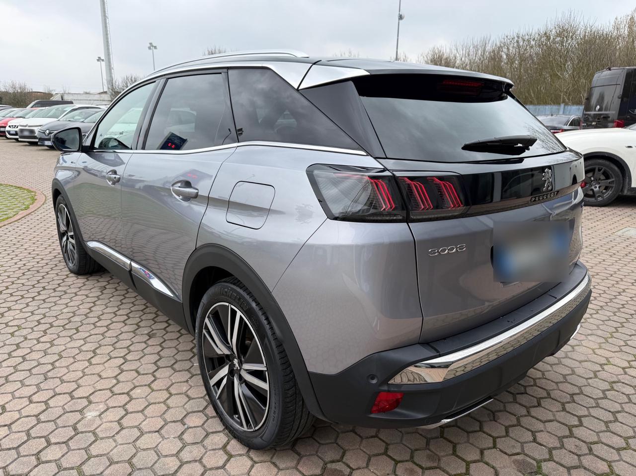 Peugeot 3008 Hybrid 225 e-EAT8 GT