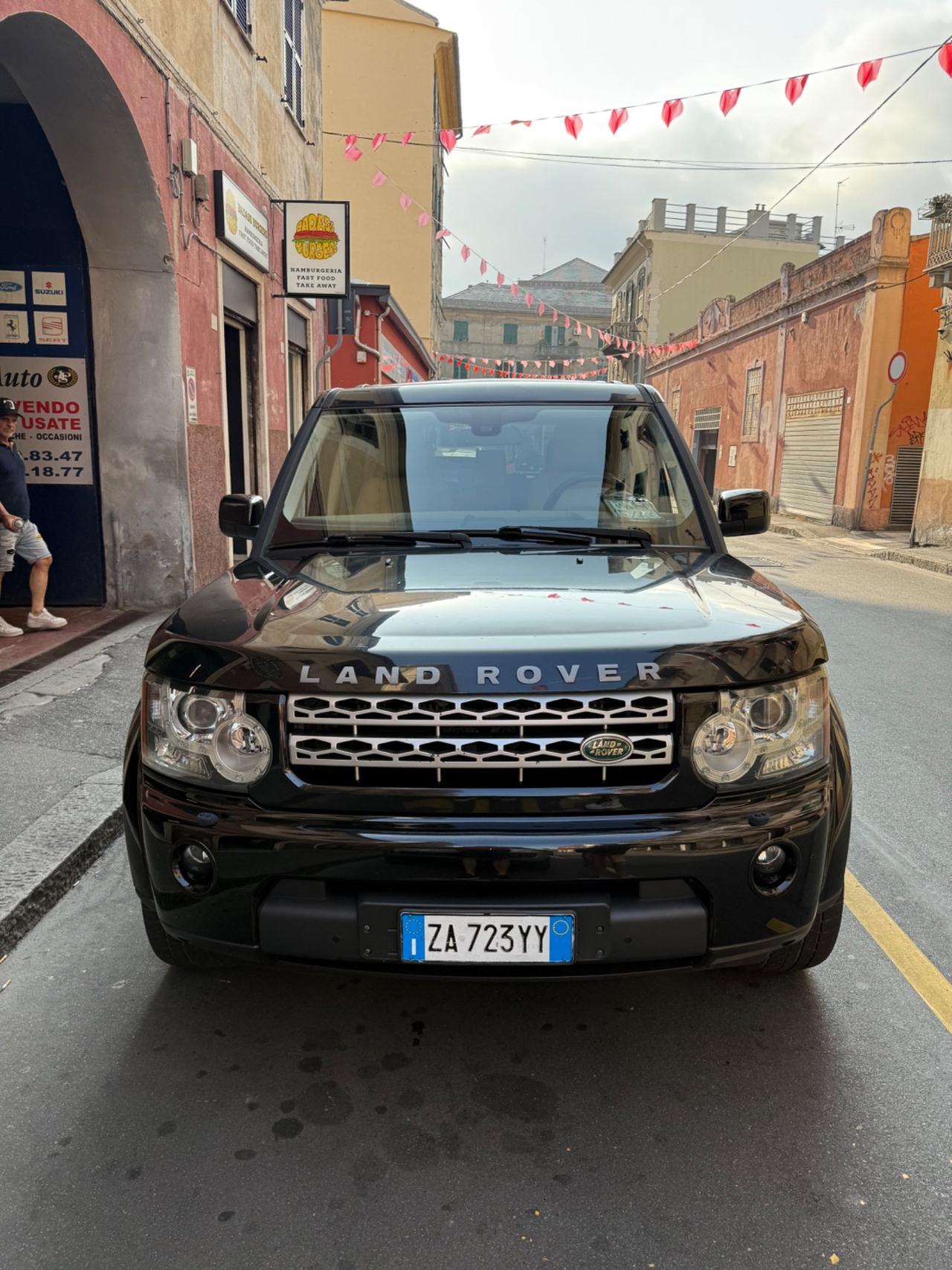 Land Rover Discovery 4 3.0 TDV6 HSE