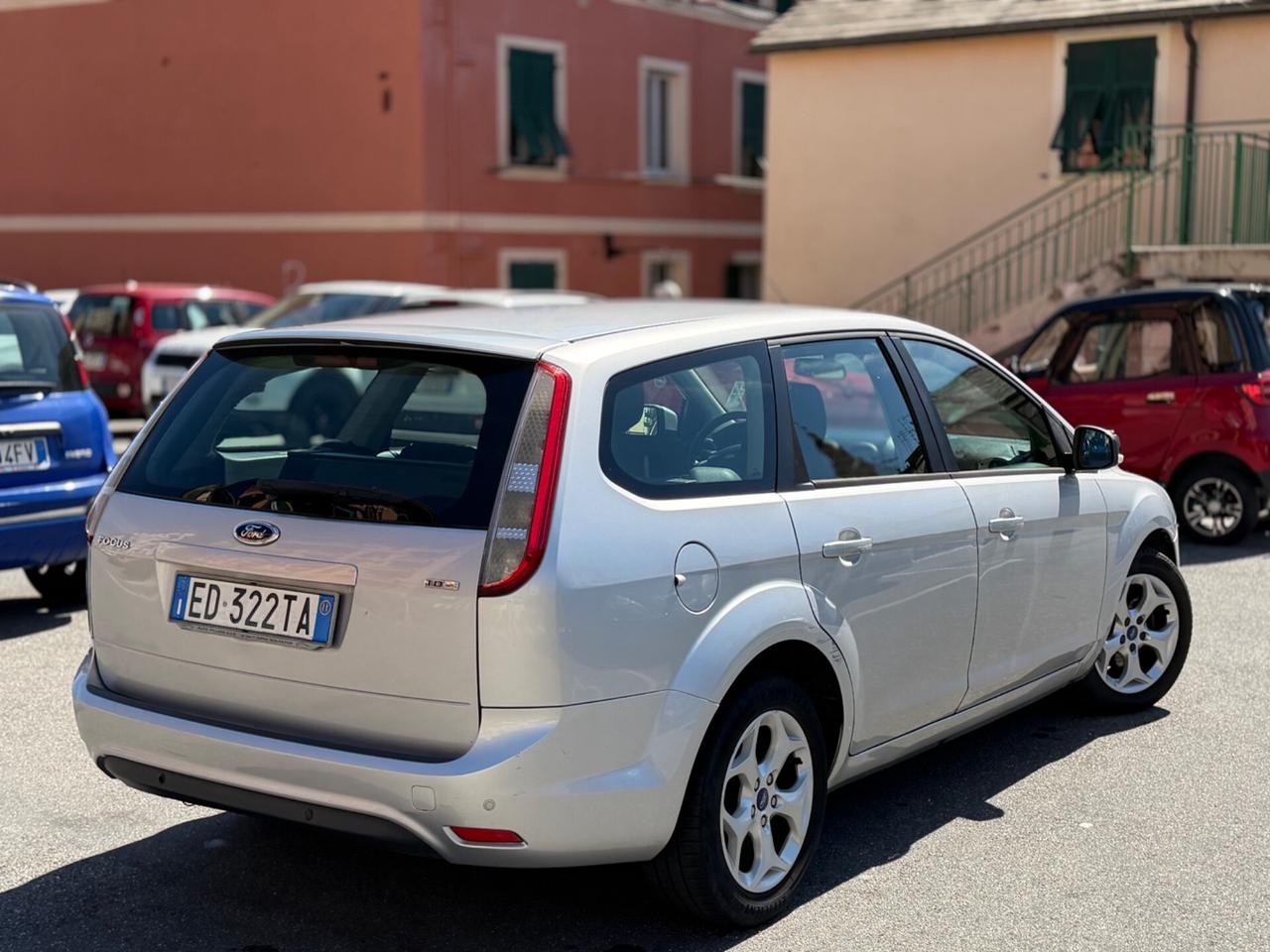 Ford Focus 1.6 TDCi 115 CV perfetta euro5 - 2011