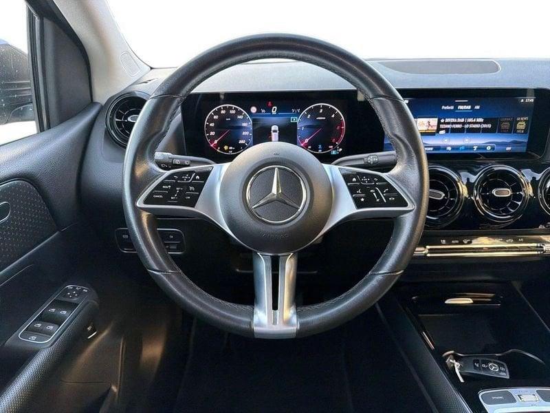 Mercedes-Benz Classe B B 180 d Advanced auto