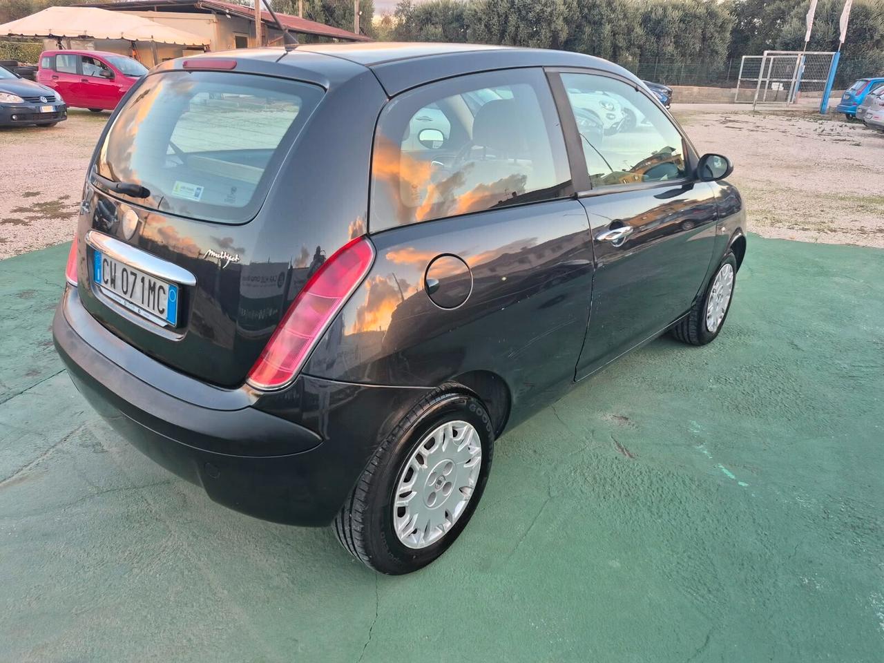 Lancia Ypsilon 1.3 Multijet 16V Platino